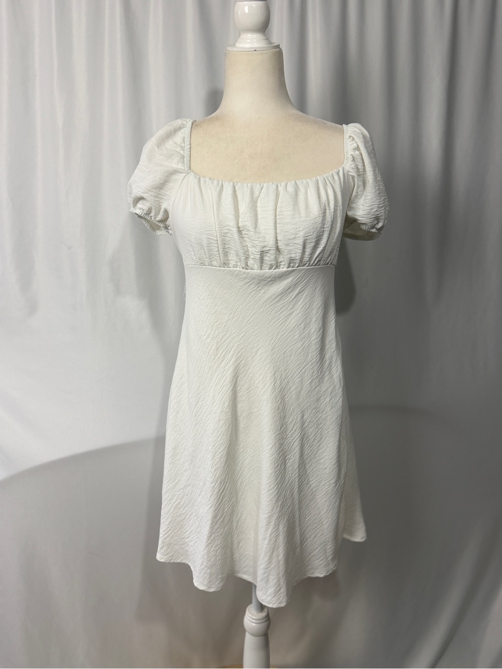 Altar'd State White Puff Sleeve Square-Neck Open Back Tie Dress Sz XL